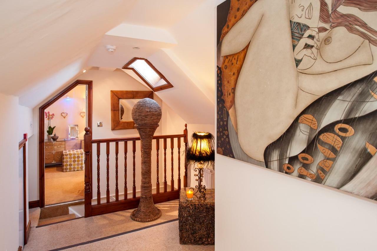 Windermere Boutique Hotel Spa Suites & Hot Tubs Buitenkant foto